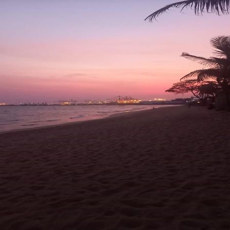 Cocobeach-Hotel Lomé Extérieur photo