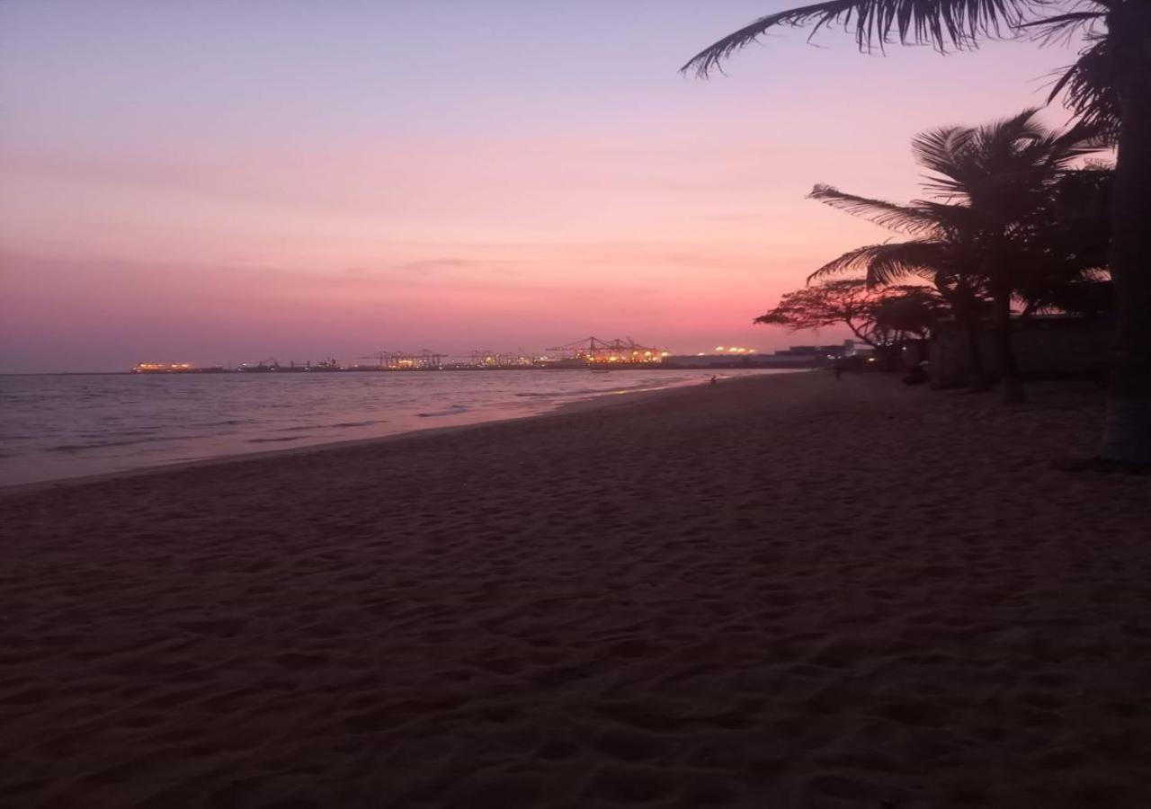 Cocobeach-Hotel Lomé Extérieur photo