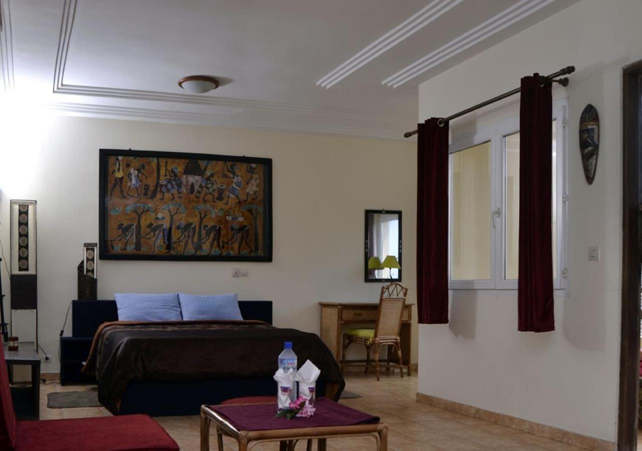 Cocobeach-Hotel Lomé Extérieur photo