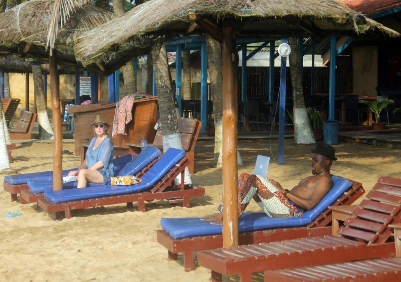 Cocobeach-Hotel Lomé Extérieur photo